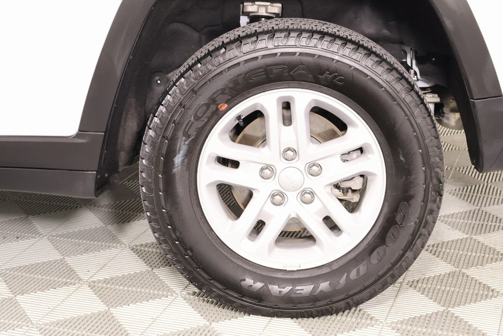 2024 Jeep Grand Cherokee Laredo