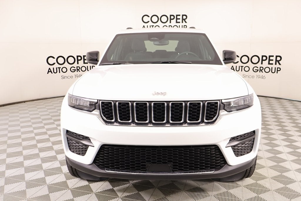 2024 Jeep Grand Cherokee Laredo