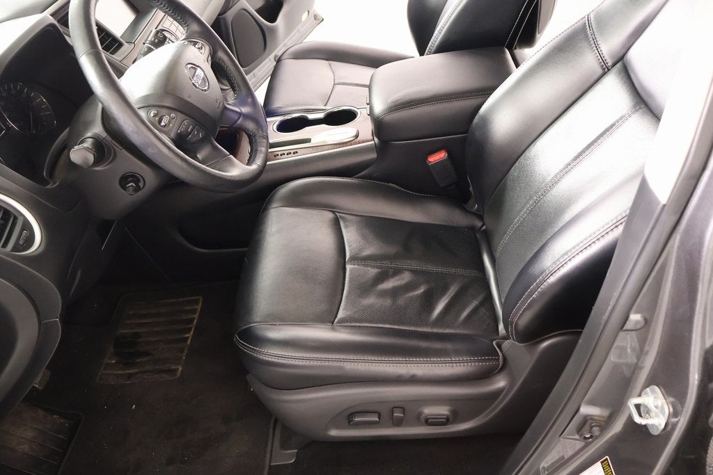 2018 Nissan Pathfinder Platinum