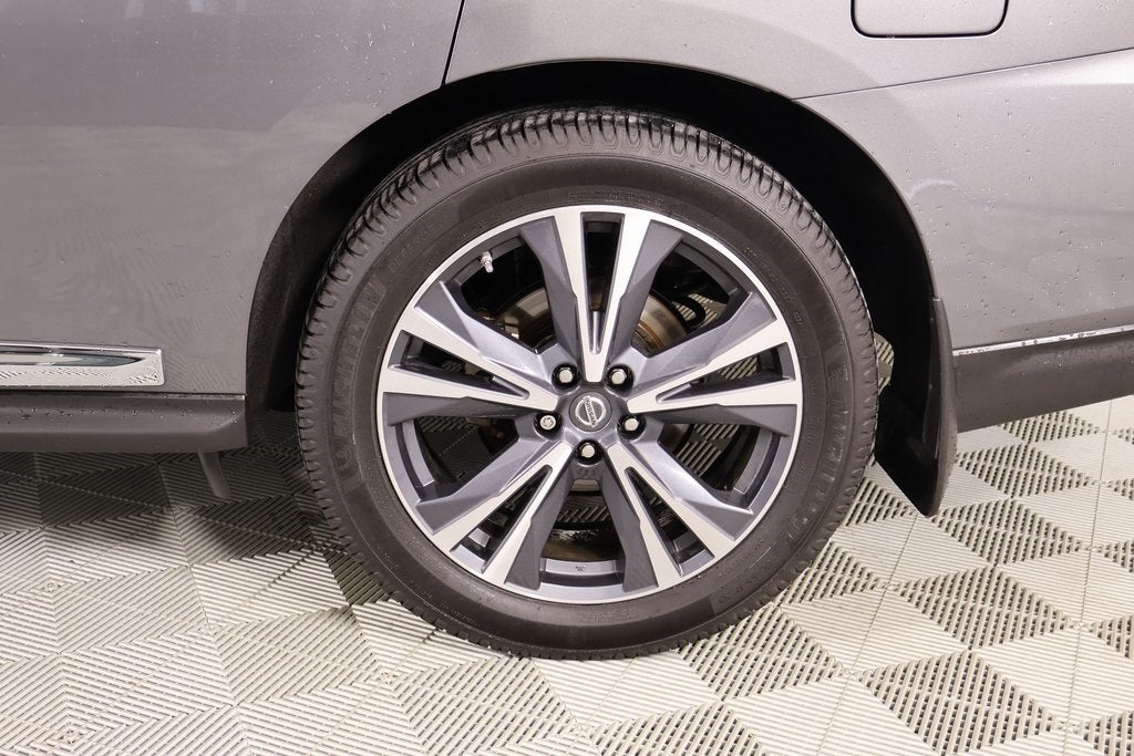 2018 Nissan Pathfinder Platinum