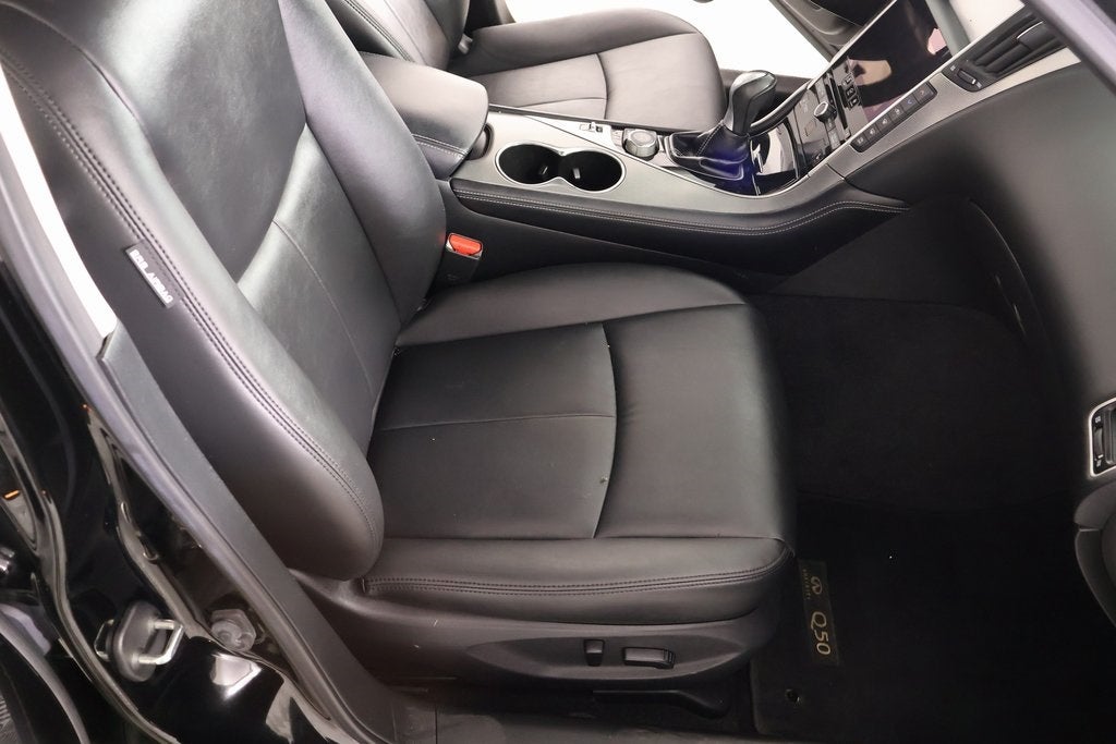 2015 INFINITI Q50 Premium