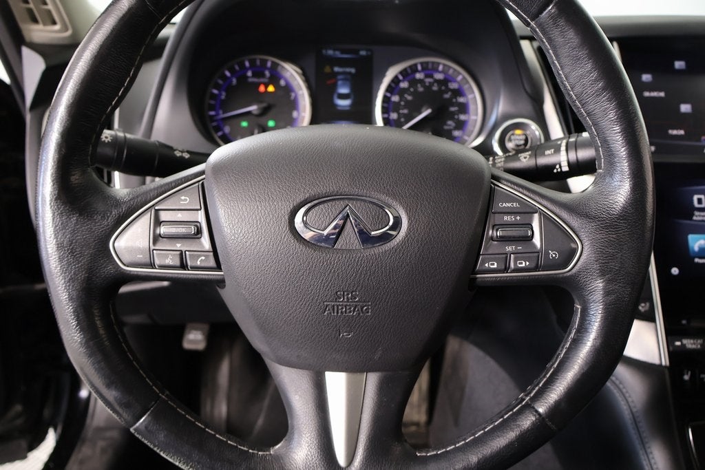 2015 INFINITI Q50 Premium