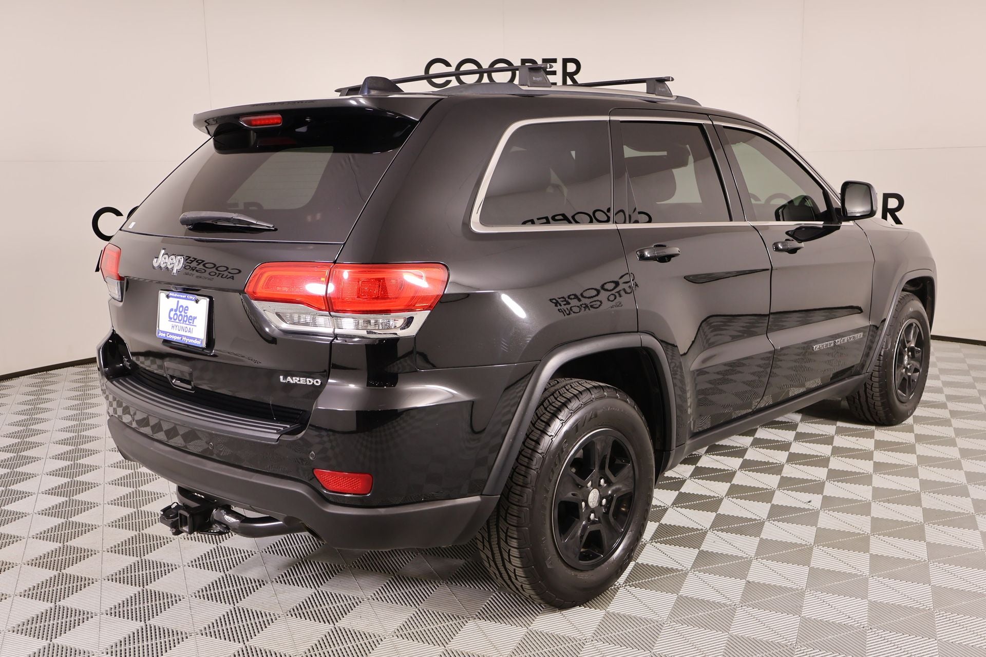 2017 Jeep Grand Cherokee Laredo