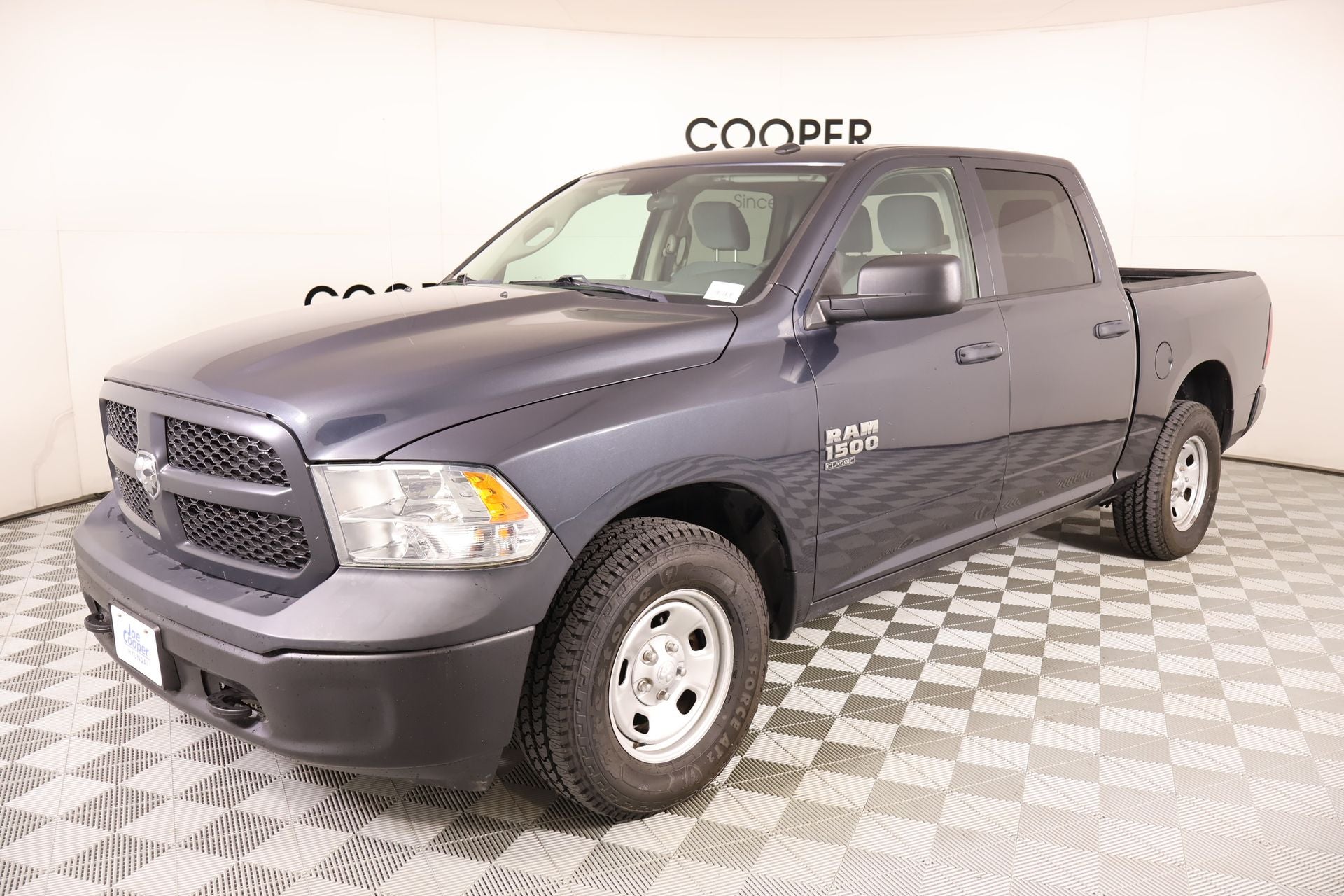 2020 RAM 1500 Classic Tradesman