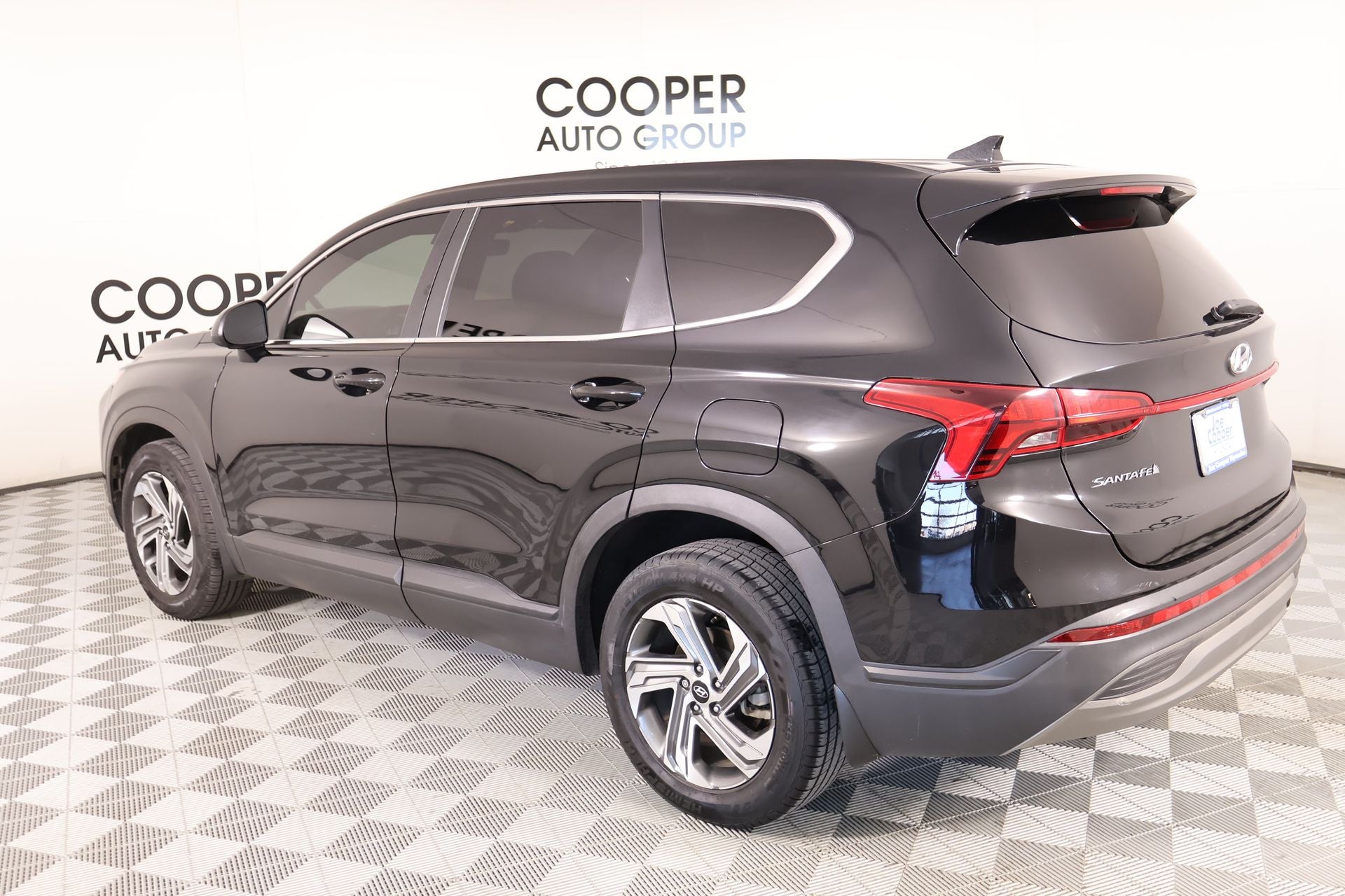 2023 Hyundai Santa Fe SE