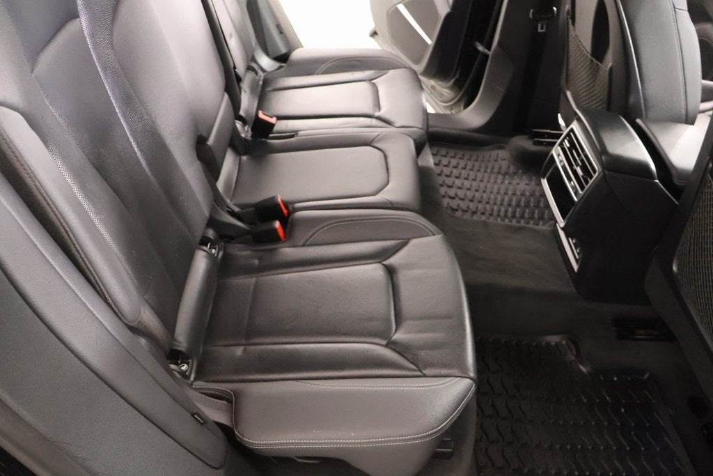 2022 Audi Q8 55 Premium Plus quattro