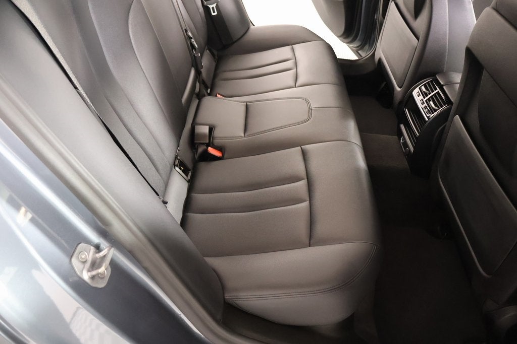 2019 BMW 5 Series 530i xDrive Sport Line