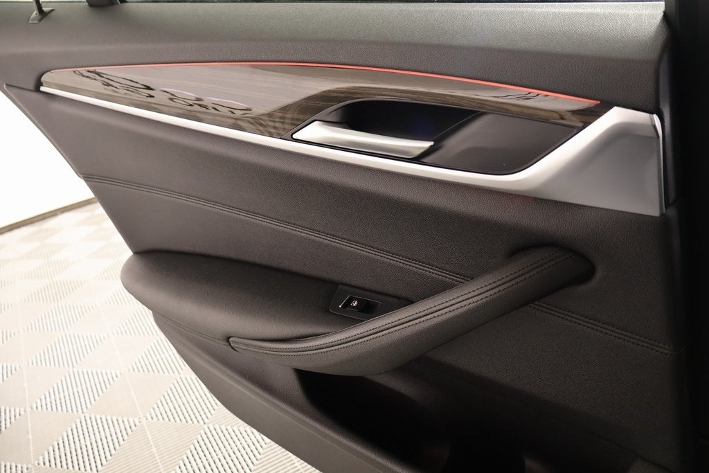 2019 BMW 5 Series 530i xDrive Sport Line