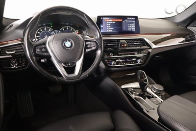 2019 BMW 5 Series 530i xDrive Sport Line