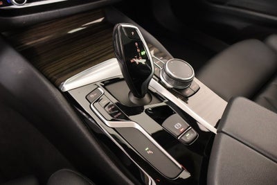 2019 BMW 5 Series 530i xDrive Sport Line