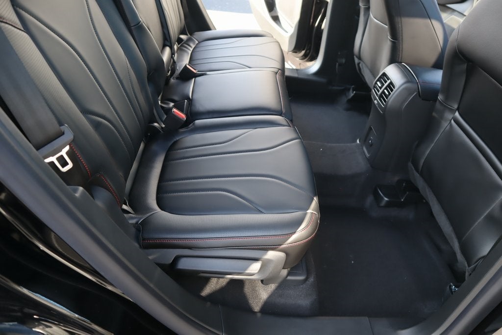 2026 Ford Escape ST-Line Elite