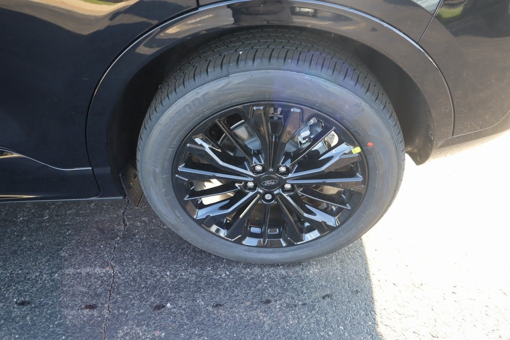 2026 Ford Escape ST-Line Elite