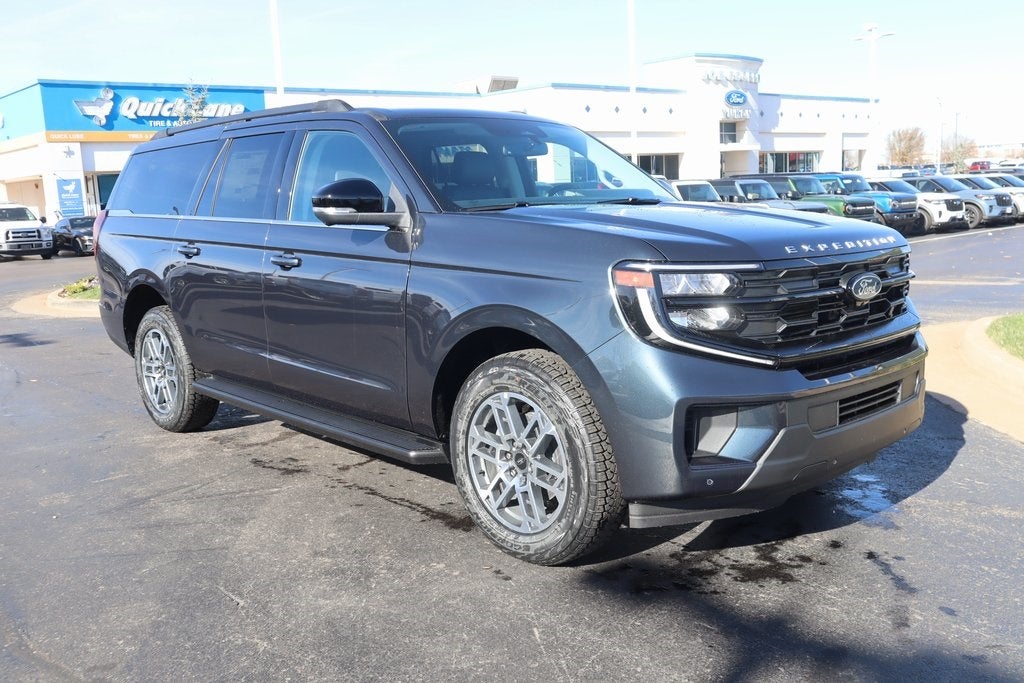 2025 Ford Expedition Max Active