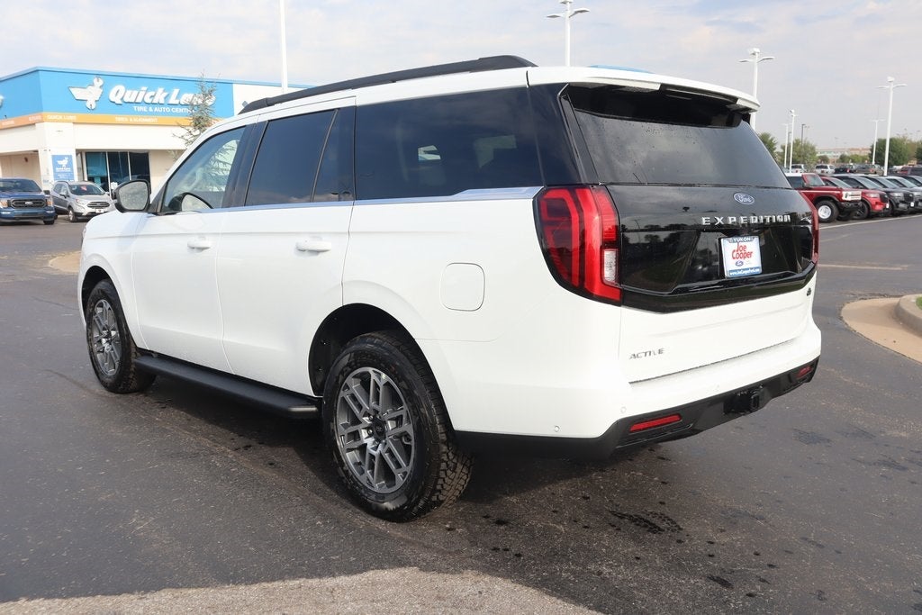 2025 Ford Expedition Active