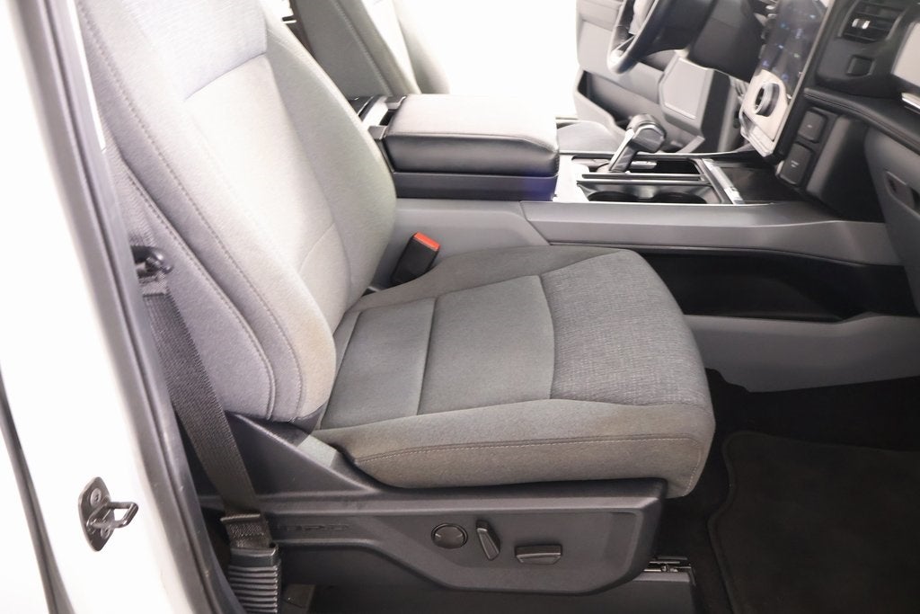 2024 Ford F-150 Lightning Flash