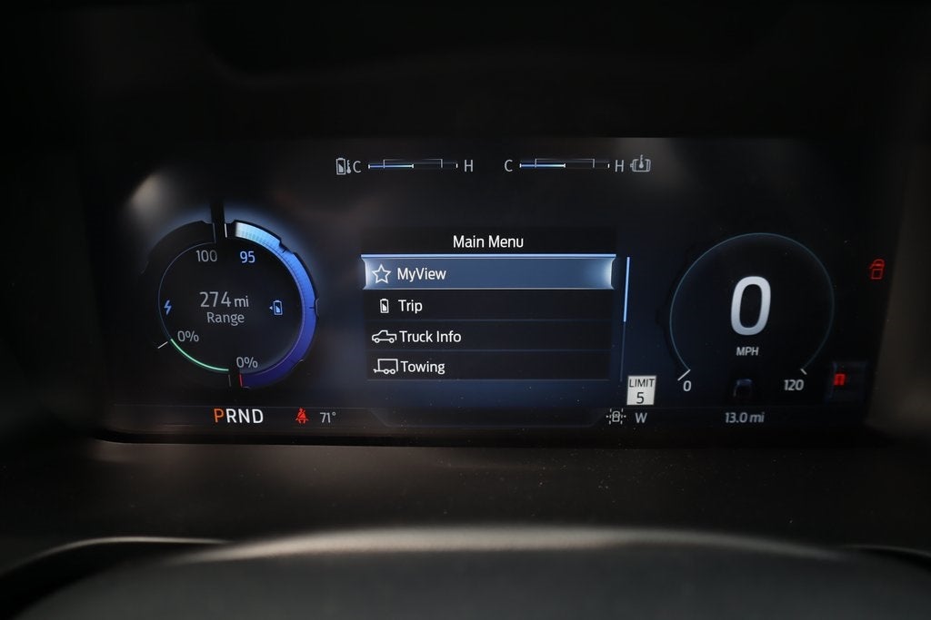 2025 Ford F-150 Lightning Flash