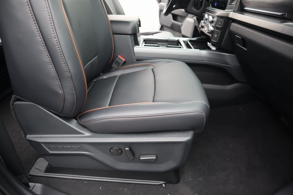 2025 Ford Super Duty F-250 SRW LARIAT