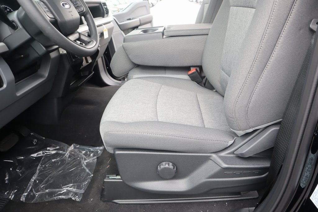 2025 Ford Super Duty F-250 SRW XL