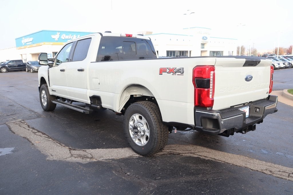 2026 Ford Super Duty F-350 SRW XLT