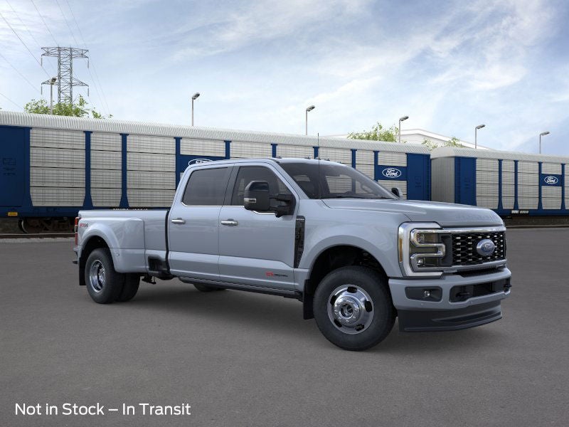 2026 Ford Super Duty F-350 DRW Platinum