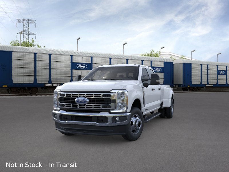 2026 Ford Super Duty F-350 DRW XLT