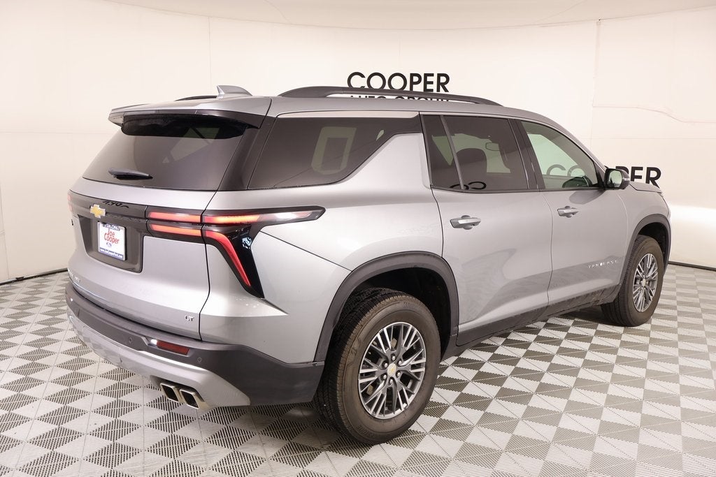 2024 Chevrolet Traverse AWD LT