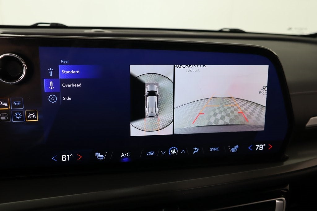 2024 Chevrolet Traverse AWD LT