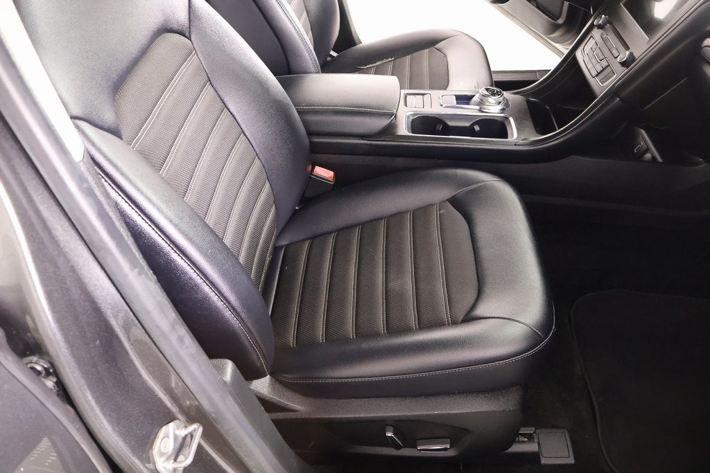 2018 Ford Fusion Hybrid SE