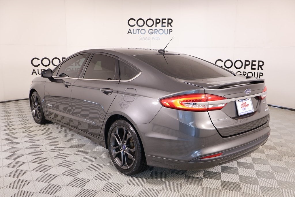 2018 Ford Fusion Hybrid SE