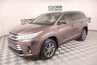 2019 Toyota Highlander Base