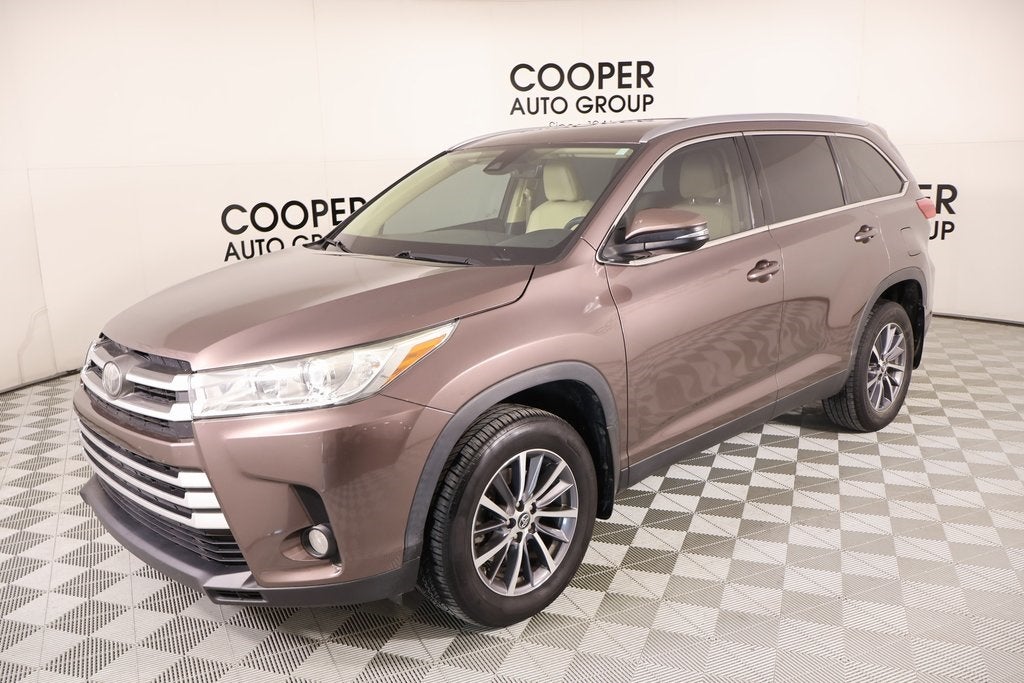 2019 Toyota Highlander Base