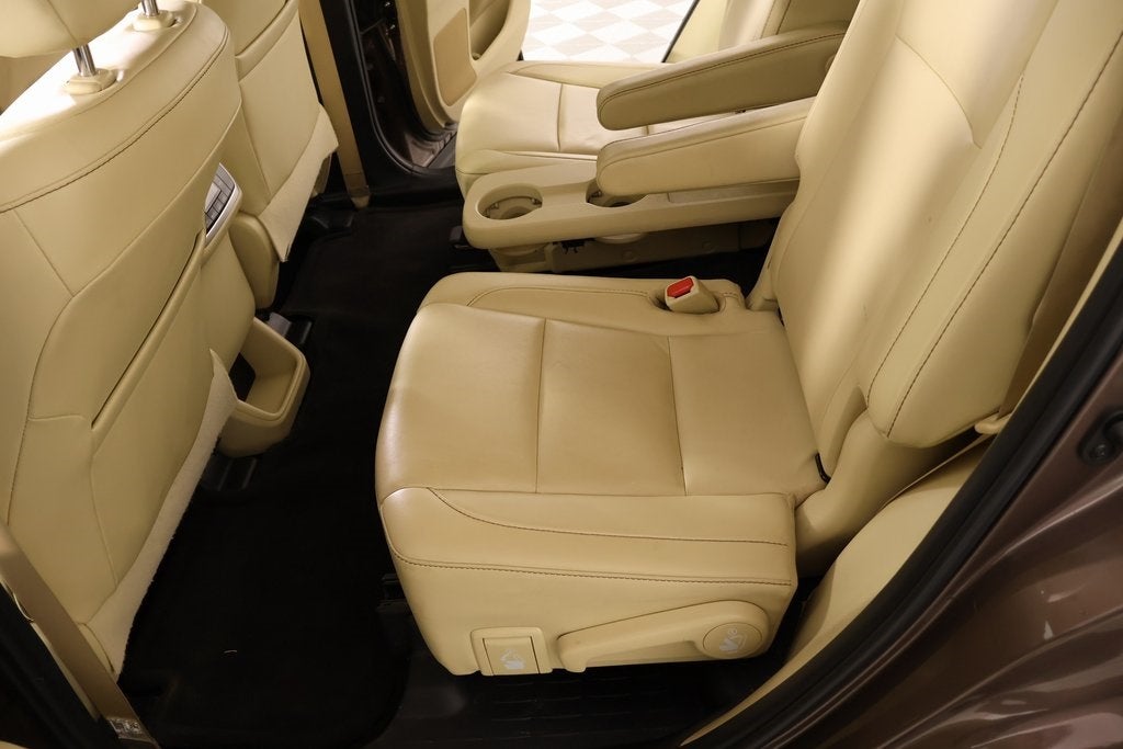 2019 Toyota Highlander Base