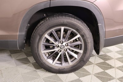 2019 Toyota Highlander Base