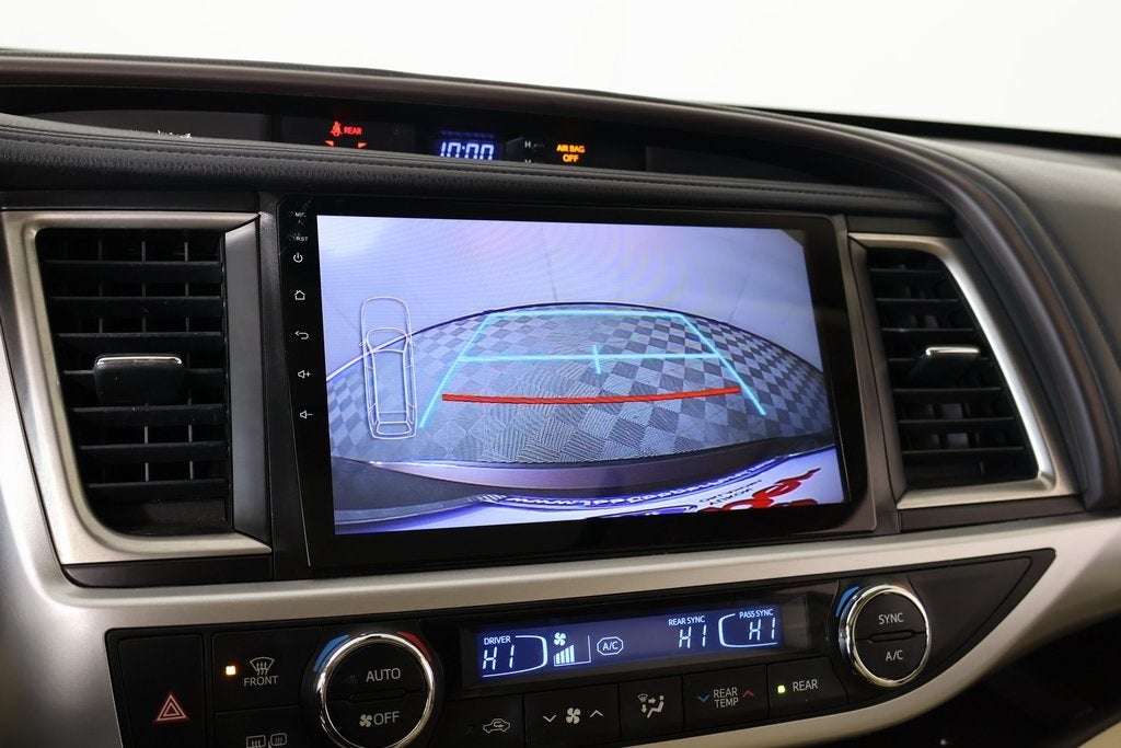 2019 Toyota Highlander Base