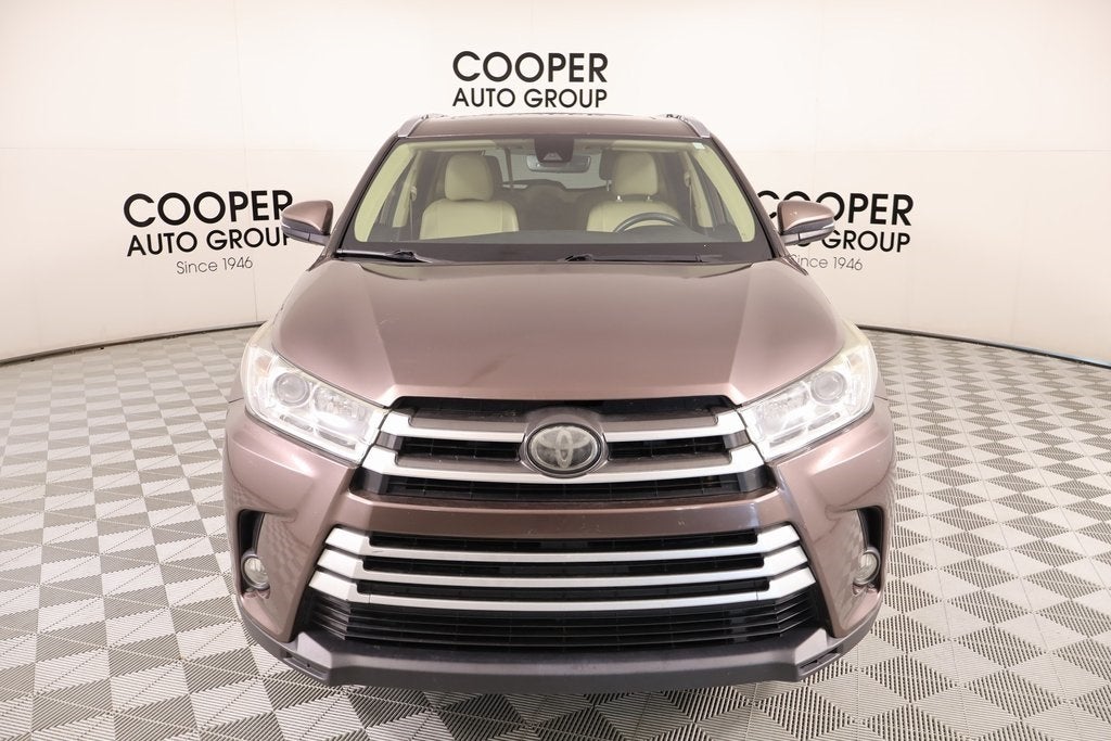 2019 Toyota Highlander Base