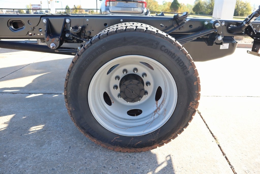 2026 Ford Super Duty F-550 DRW XL DRW