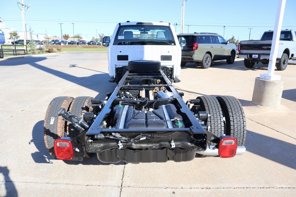 2026 Ford Super Duty F-550 DRW XL DRW