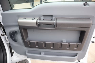 2025 Ford F-750SD Base