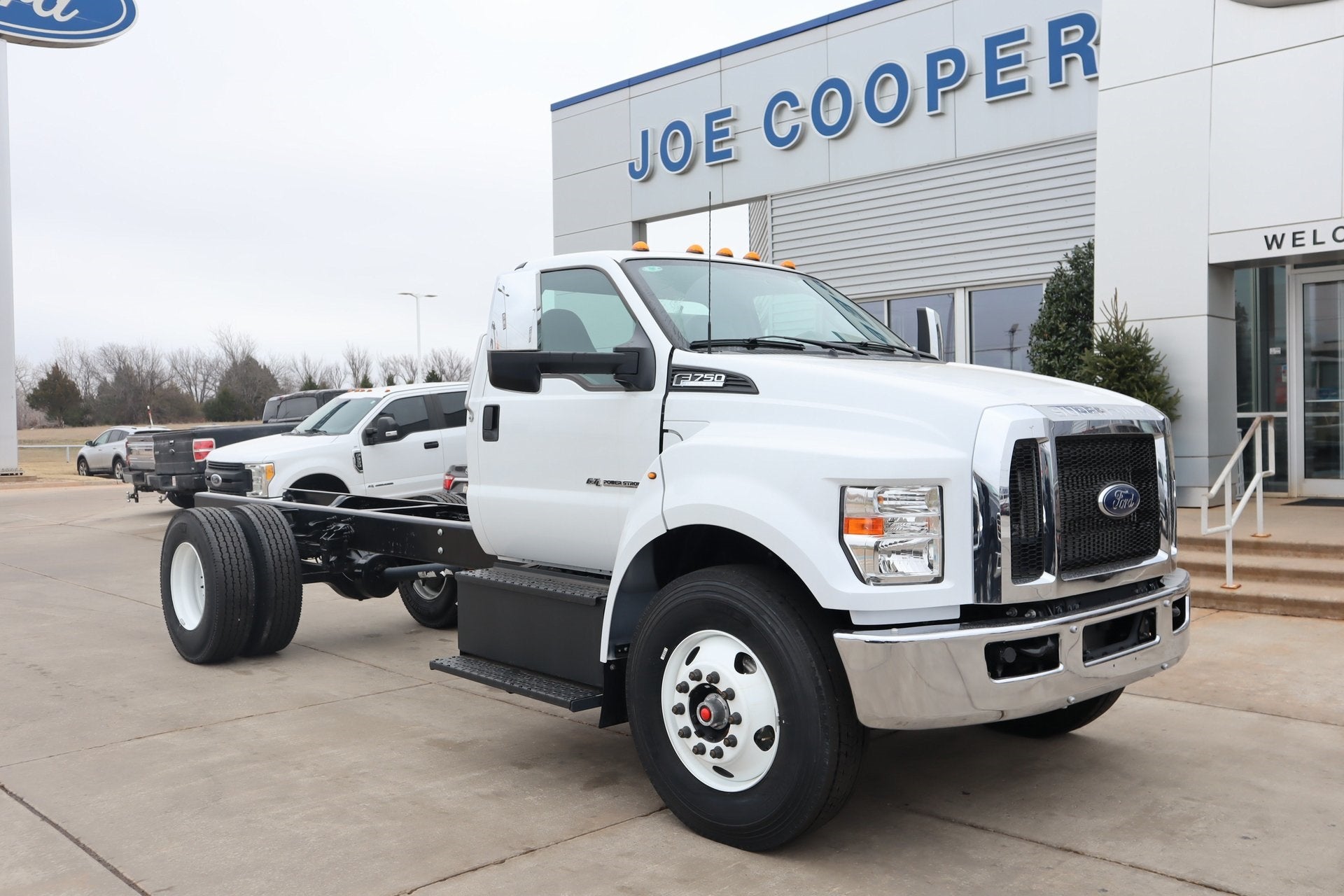 2025 Ford F-750SD Base