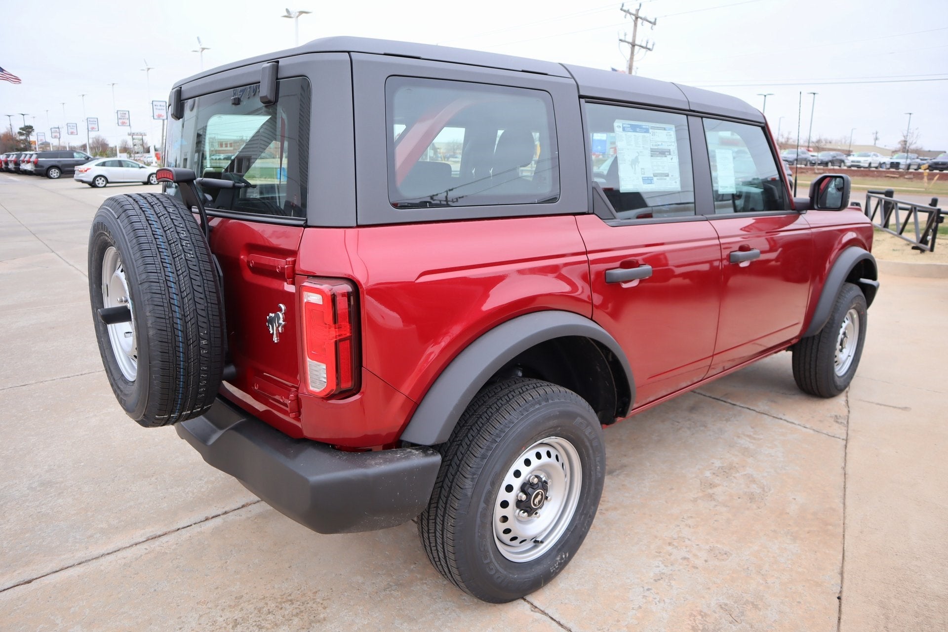 2025 Ford Bronco Base