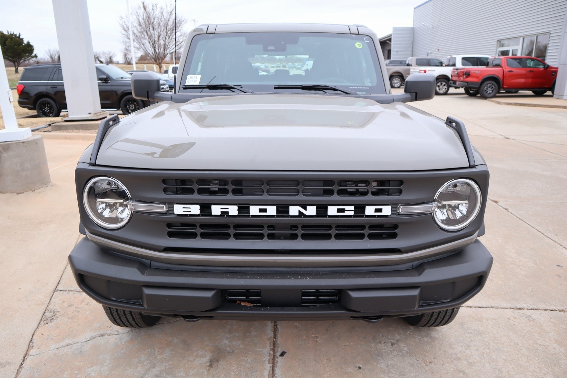 2025 Ford Bronco Base