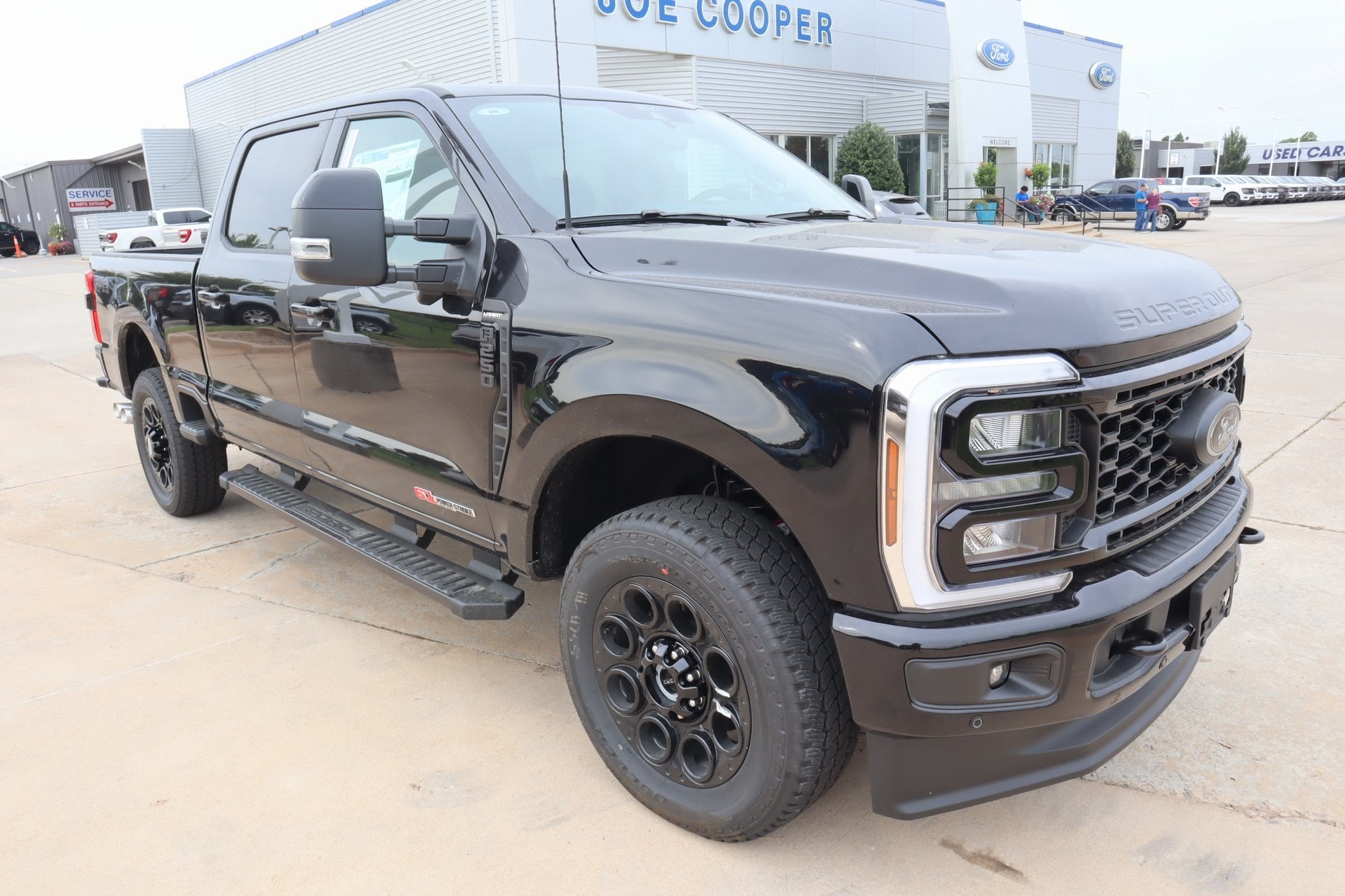 2026 Ford Super Duty F-250 SRW Lariat