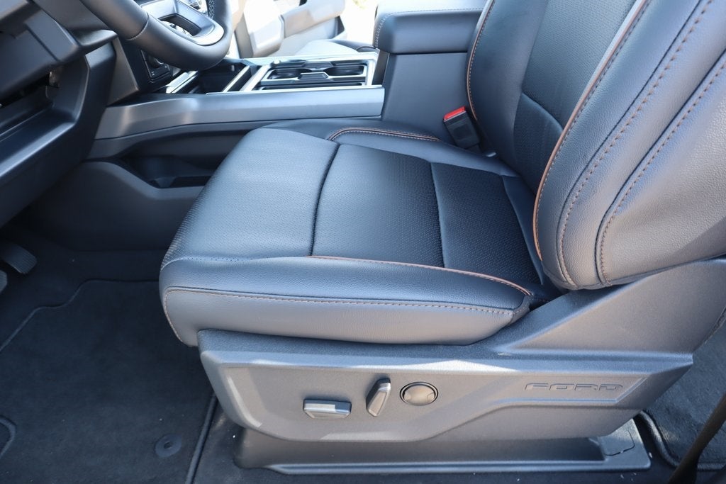 2025 Ford Super Duty F-250 SRW Lariat