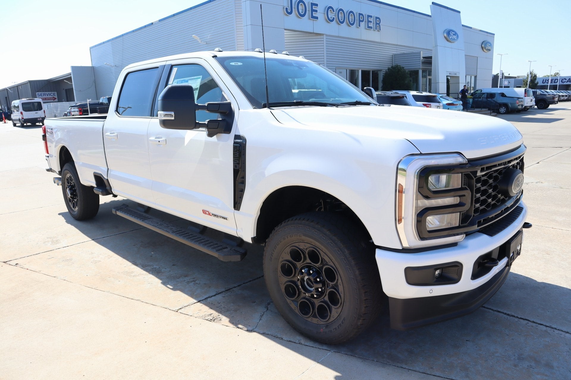 2026 Ford Super Duty F-350 SRW Lariat