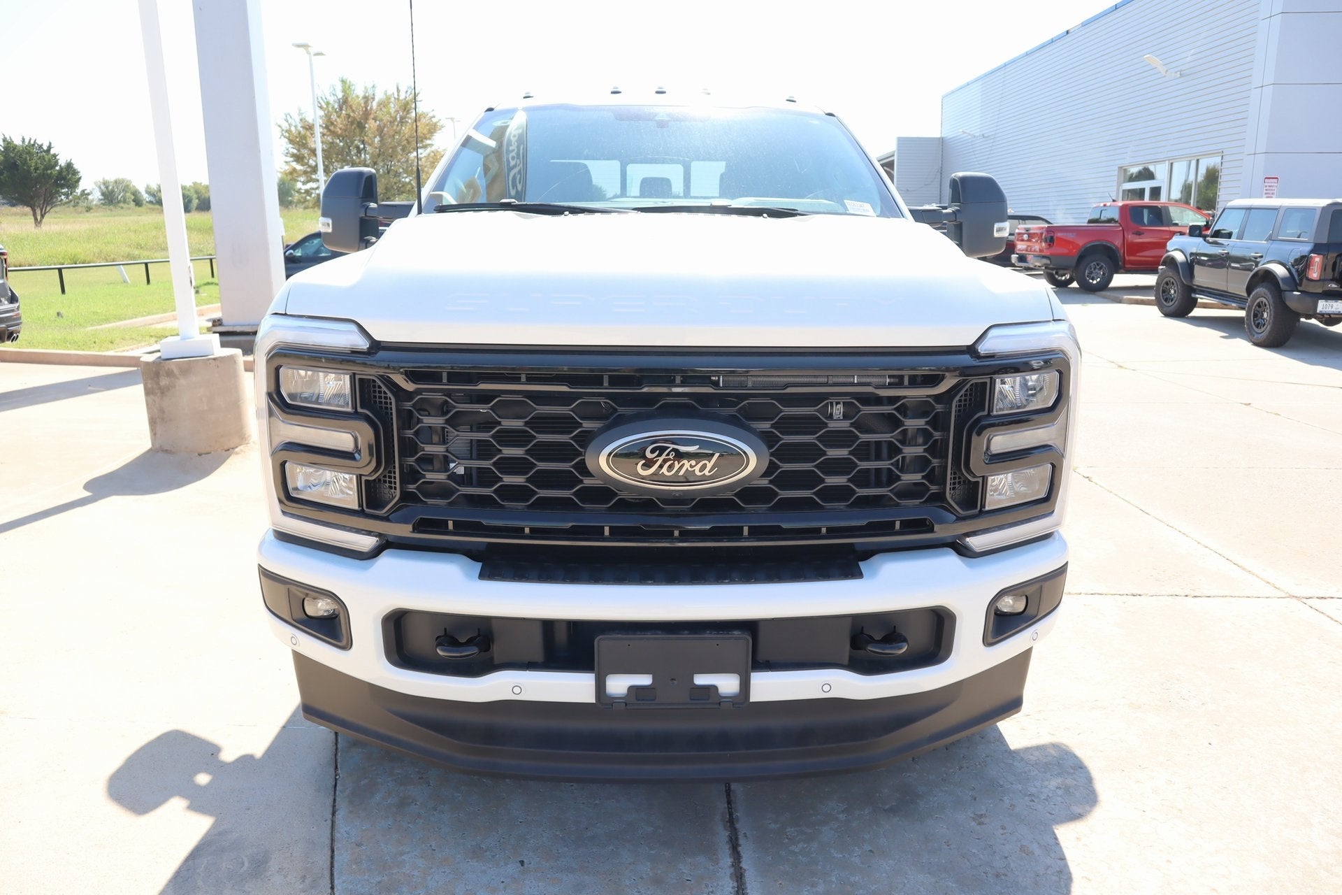 2026 Ford Super Duty F-350 SRW Lariat