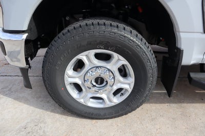 2026 Ford Super Duty F-350 SRW XLT