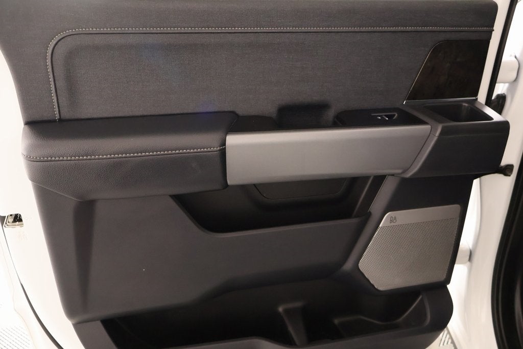 2024 Ford Super Duty F-350 DRW Lariat DRW