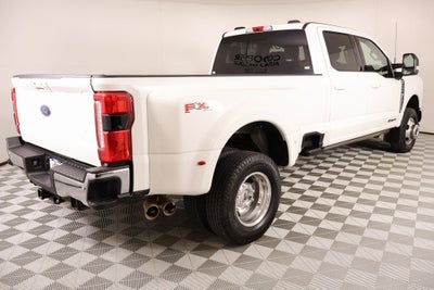 2024 Ford Super Duty F-350 DRW Lariat DRW