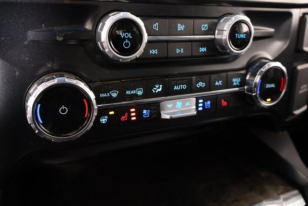 2024 Ford Super Duty F-350 DRW Lariat DRW