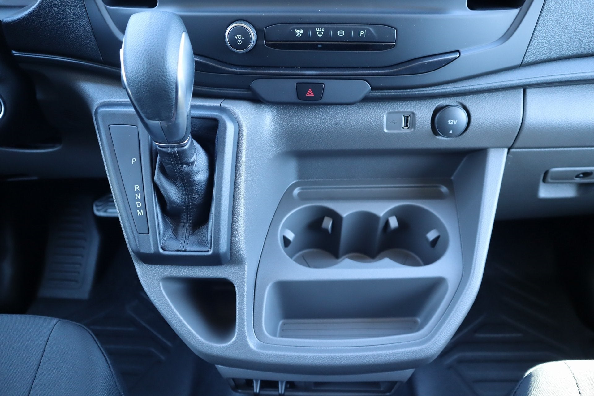 2026 Ford Transit Cargo Van Base